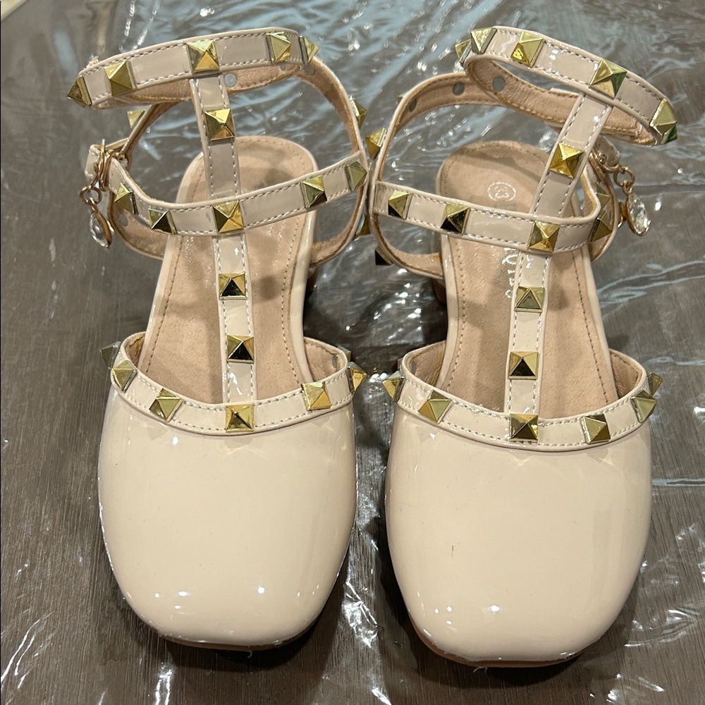 Girls Cream Studded Sandals